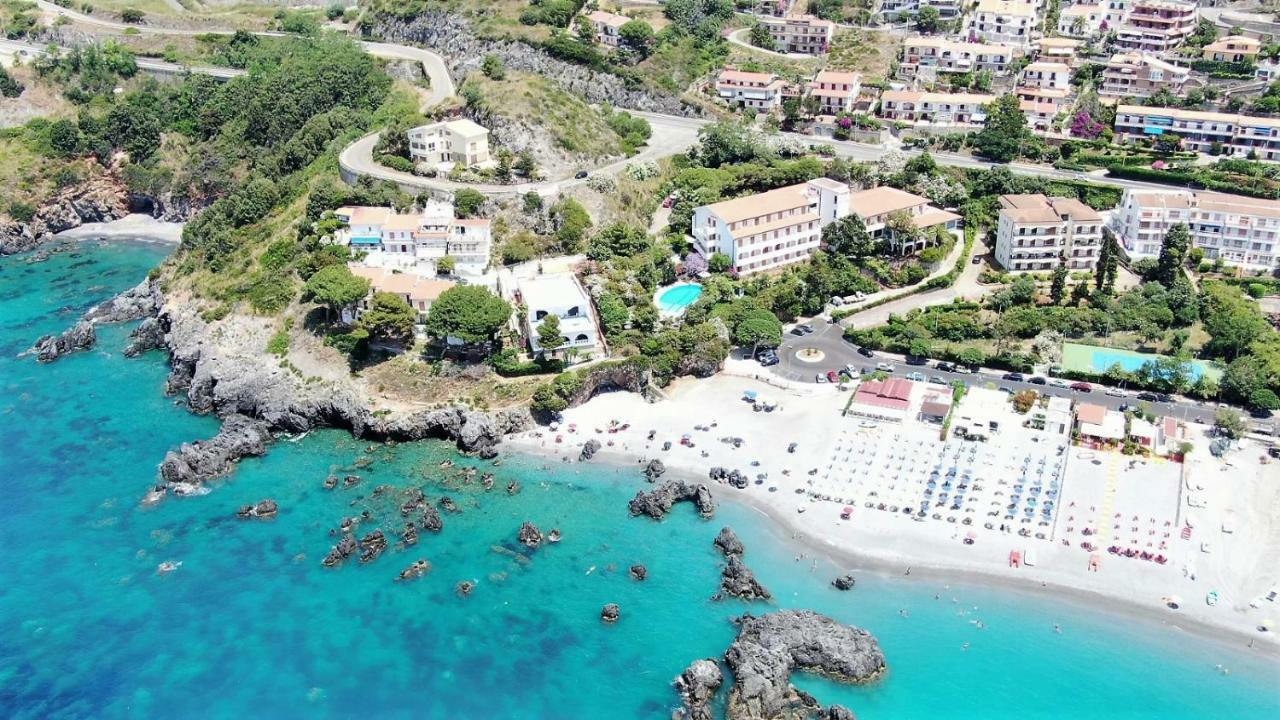 Porta Marina Guest Rooms Scalea Exterior foto